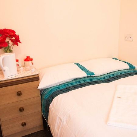 Sweet Guest House Chatham Чатем Екстер'єр фото