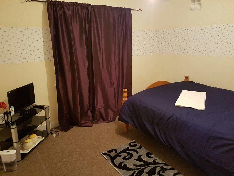 Sweet Guest House Chatham Чатем Екстер'єр фото